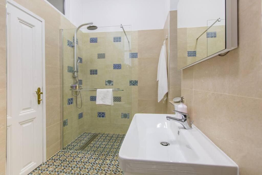 ✯Genius Apartment✯Fullyequipped✯Parking Zagreb Buitenkant foto
